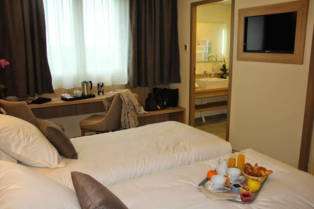 Brit Hotel Montargis Mormant-sur-Vernisson Rom bilde