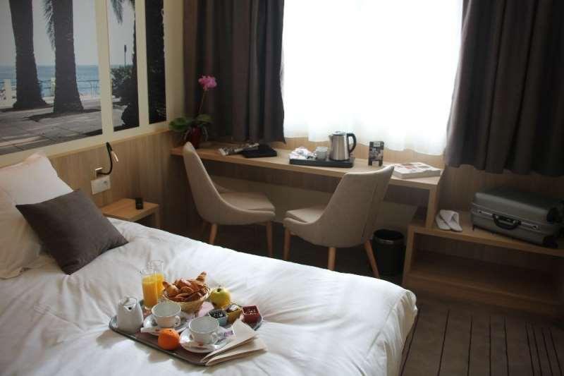 Brit Hotel Montargis Mormant-sur-Vernisson Rom bilde