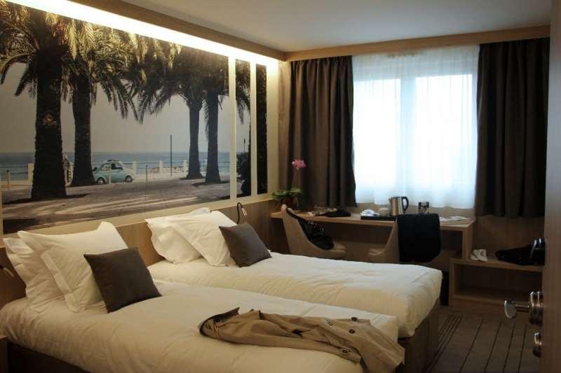 Brit Hotel Montargis Mormant-sur-Vernisson Rom bilde