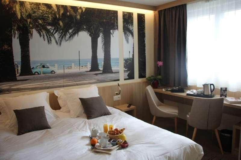 Brit Hotel Montargis Mormant-sur-Vernisson Rom bilde
